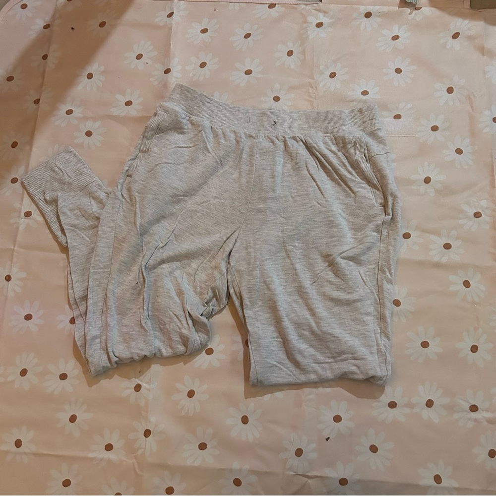 Bundle sweat pants